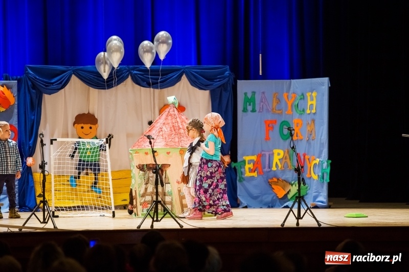 Zdjęcie w galerii na portalu naszraciborz.pl: I Przegląd Małych Form Teatralnych w RCK wiadomości z regionu