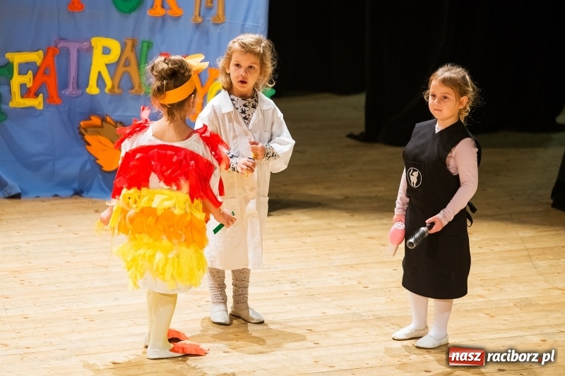 Zdjęcie w galerii na portalu naszraciborz.pl: I Przegląd Małych Form Teatralnych w RCK wiadomości z regionu