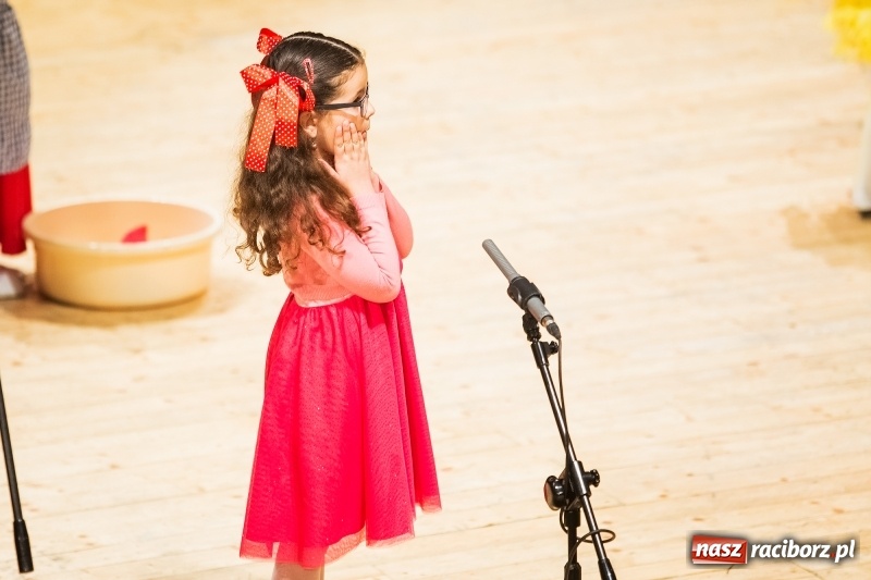 Zdjęcie w galerii na portalu naszraciborz.pl: I Przegląd Małych Form Teatralnych w RCK wiadomości z regionu