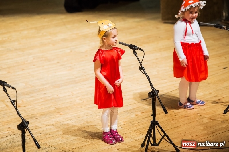 Zdjęcie w galerii na portalu naszraciborz.pl: I Przegląd Małych Form Teatralnych w RCK wiadomości z regionu