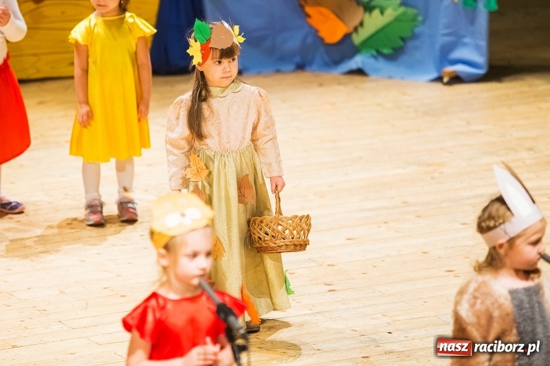 Zdjęcie w galerii na portalu naszraciborz.pl: I Przegląd Małych Form Teatralnych w RCK wiadomości z regionu