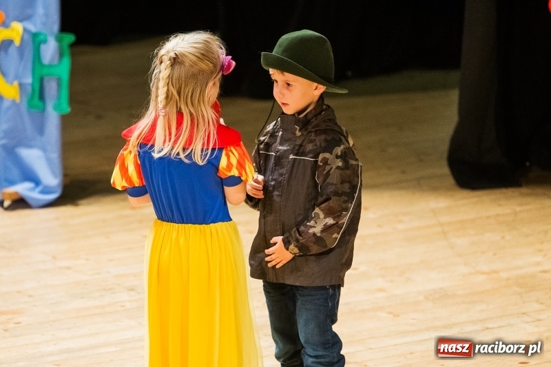 Zdjęcie w galerii na portalu naszraciborz.pl: I Przegląd Małych Form Teatralnych w RCK wiadomości z regionu