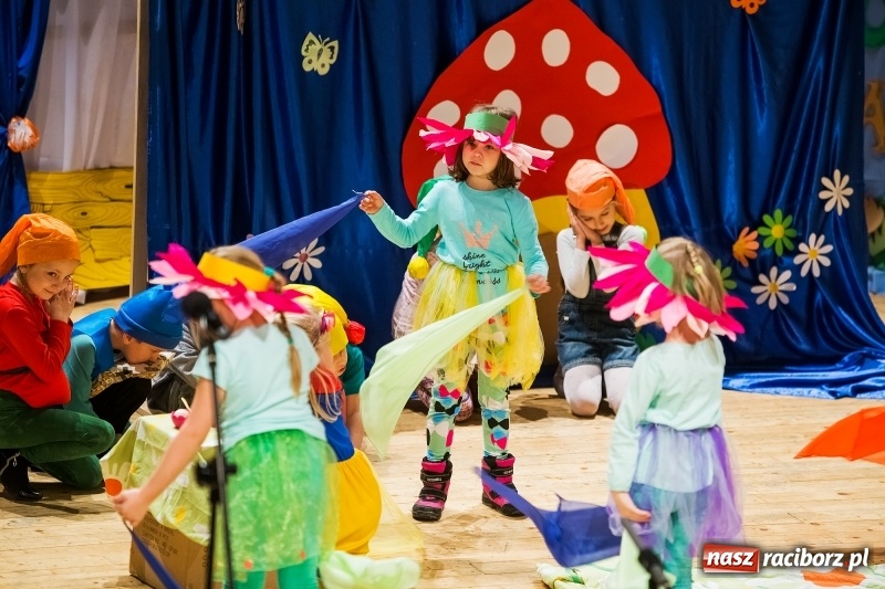 Zdjęcie w galerii na portalu naszraciborz.pl: I Przegląd Małych Form Teatralnych w RCK wiadomości z regionu