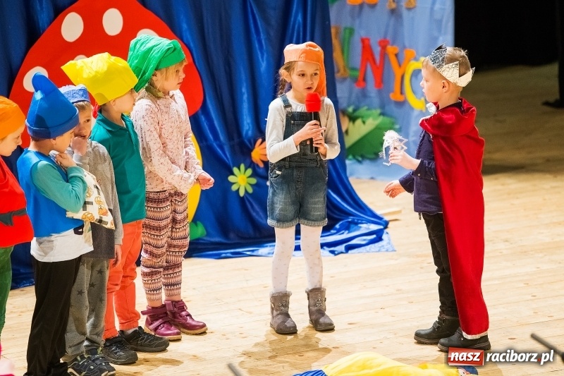 Zdjęcie w galerii na portalu naszraciborz.pl: I Przegląd Małych Form Teatralnych w RCK wiadomości z regionu