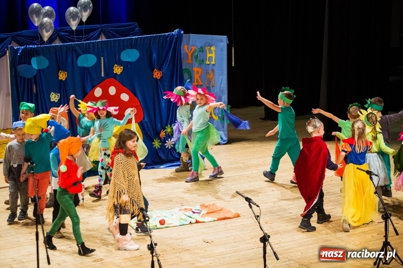 Zdjęcie w galerii na portalu naszraciborz.pl: I Przegląd Małych Form Teatralnych w RCK wiadomości z regionu