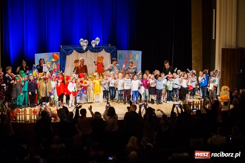 Zdjęcie w galerii na portalu naszraciborz.pl: I Przegląd Małych Form Teatralnych w RCK wiadomości z regionu