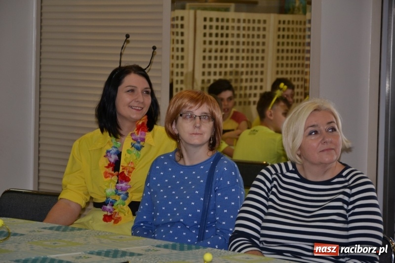 Zdjęcie w galerii na portalu naszraciborz.pl: Spotkanie integracyjne Dzieci – Dzieciom, czyli Święto pieczonego ciasteczka  wiadomości z regionu