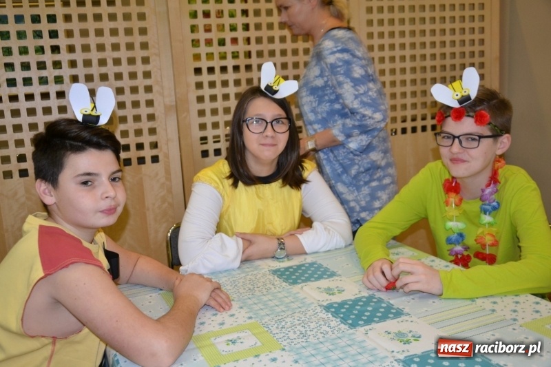 Zdjęcie w galerii na portalu naszraciborz.pl: Spotkanie integracyjne Dzieci – Dzieciom, czyli Święto pieczonego ciasteczka  wiadomości z regionu