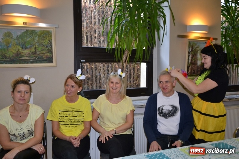 Zdjęcie w galerii na portalu naszraciborz.pl: Spotkanie integracyjne Dzieci – Dzieciom, czyli Święto pieczonego ciasteczka  wiadomości z regionu