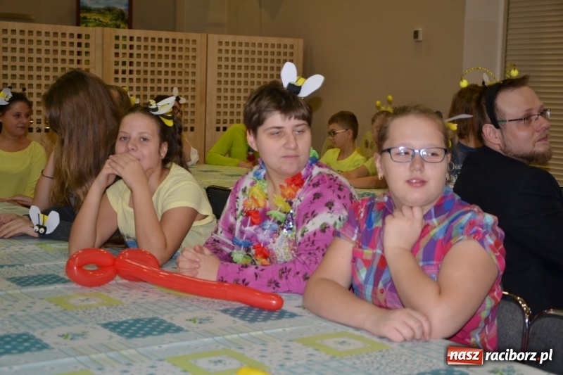 Zdjęcie w galerii na portalu naszraciborz.pl: Spotkanie integracyjne Dzieci – Dzieciom, czyli Święto pieczonego ciasteczka  wiadomości z regionu