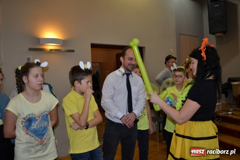 Zdjęcie w galerii na portalu naszraciborz.pl: Spotkanie integracyjne Dzieci – Dzieciom, czyli Święto pieczonego ciasteczka  wiadomości z regionu