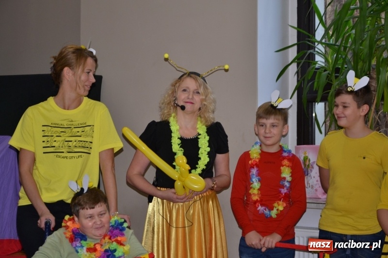 Zdjęcie w galerii na portalu naszraciborz.pl: Spotkanie integracyjne Dzieci – Dzieciom, czyli Święto pieczonego ciasteczka  wiadomości z regionu