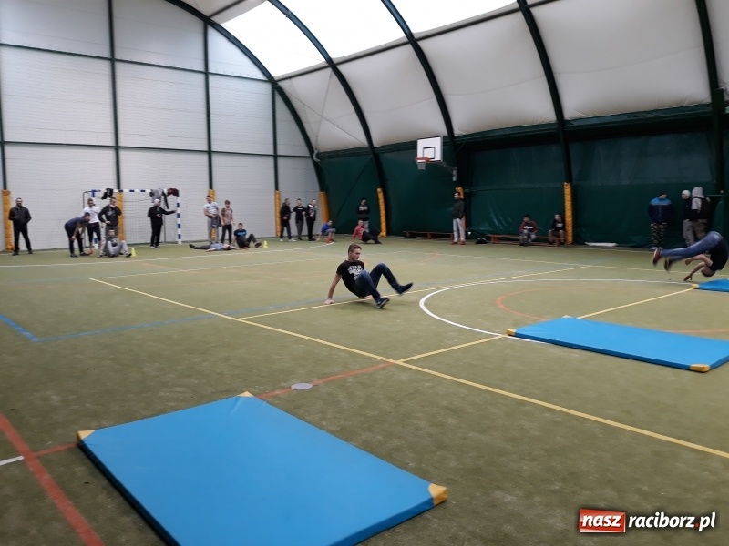 Zdjęcie w galerii na portalu naszraciborz.pl: Spartakiada o puchar dyrektora w rudzkim MOW wiadomości z regionu