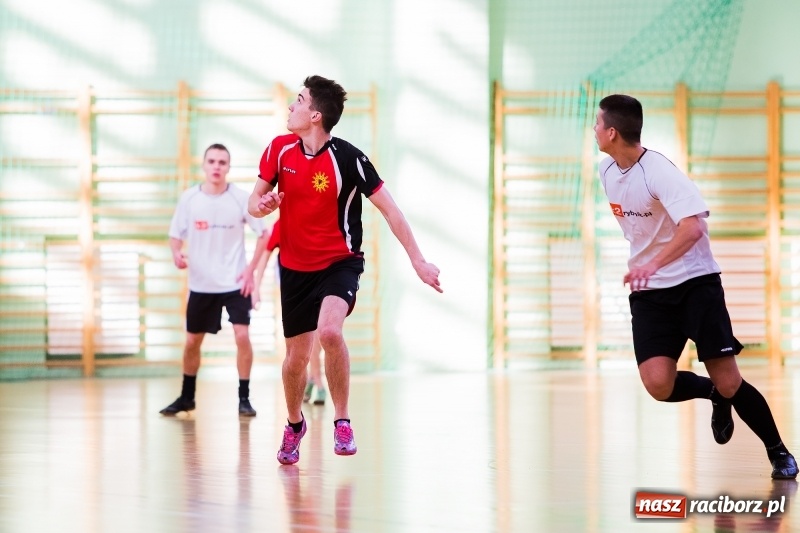 Zdjęcie w galerii na portalu naszraciborz.pl: IV Makroregionalny Turniej Piłki Nożnej w Arenie Rafako wiadomości z regionu