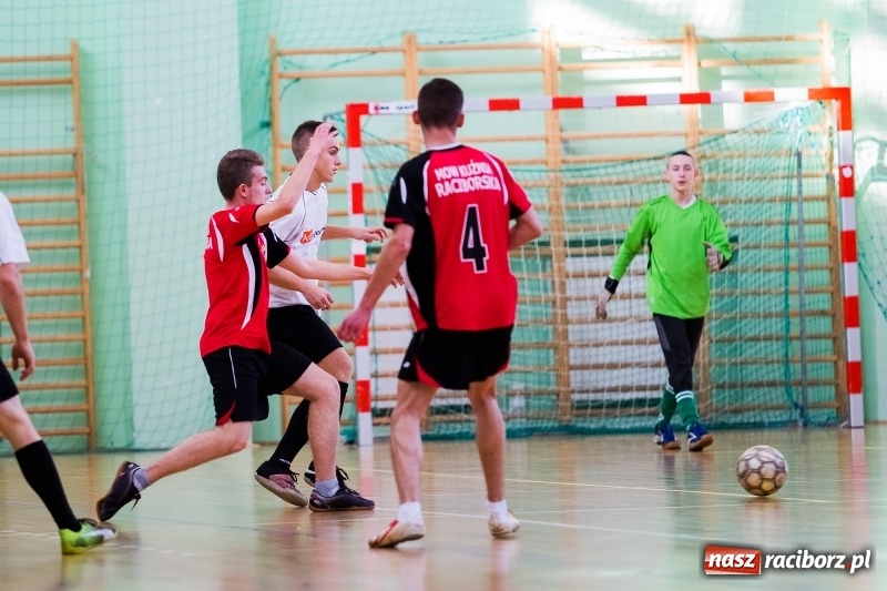 Zdjęcie w galerii na portalu naszraciborz.pl: IV Makroregionalny Turniej Piłki Nożnej w Arenie Rafako wiadomości z regionu