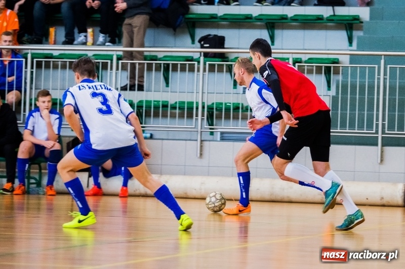 Zdjęcie w galerii na portalu naszraciborz.pl: IV Makroregionalny Turniej Piłki Nożnej w Arenie Rafako wiadomości z regionu