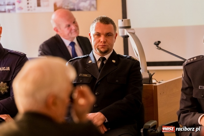 Zdjęcie w galerii na portalu naszraciborz.pl: Międzynarodowa konferencja naukowa z udziałem Europosła prof. Jerzego Buzka w PWSZ w Raciborzu wiadomości z regionu