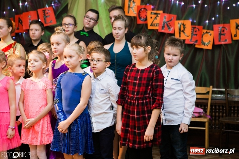 Zdjęcie w galerii na portalu naszraciborz.pl: Jesienne tańczenie na rozkręcenie w MDK wiadomości z regionu