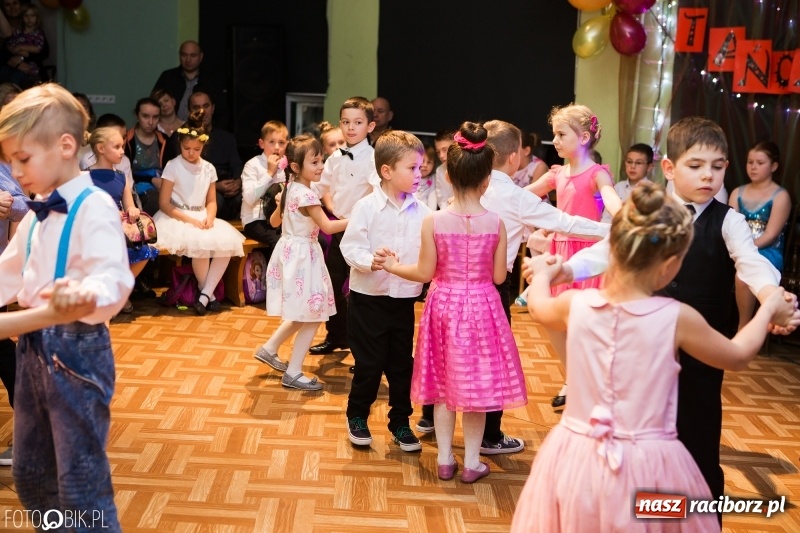 Zdjęcie w galerii na portalu naszraciborz.pl: Jesienne tańczenie na rozkręcenie w MDK wiadomości z regionu