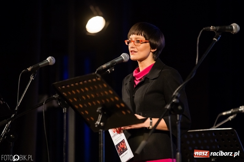 Zdjęcie w galerii na portalu naszraciborz.pl: XVII Zaduszki Poetyckie Atlantydy w Domu Kultury Strzecha wiadomości z regionu