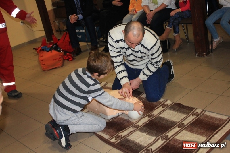 Zdjęcie w galerii na portalu naszraciborz.pl: Dzieci z Łańc wiedzą jak należy udzielić pierwszej pomocy wiadomości z regionu