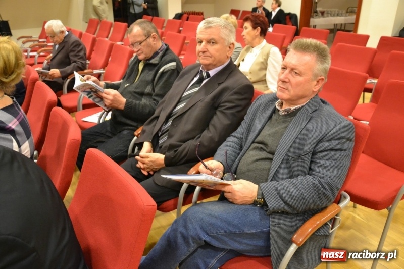 Zdjęcie w galerii na portalu naszraciborz.pl: 30-lecia Klubu Olimpijczyka Sokół. Uroczysta gala na Zamku Piastowskim  wiadomości z regionu