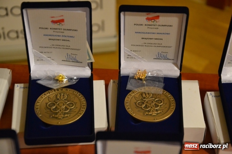 Zdjęcie w galerii na portalu naszraciborz.pl: 30-lecia Klubu Olimpijczyka Sokół. Uroczysta gala na Zamku Piastowskim  wiadomości z regionu