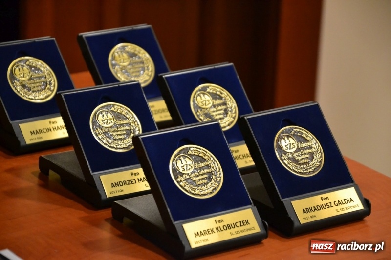 Zdjęcie w galerii na portalu naszraciborz.pl: 30-lecia Klubu Olimpijczyka Sokół. Uroczysta gala na Zamku Piastowskim  wiadomości z regionu