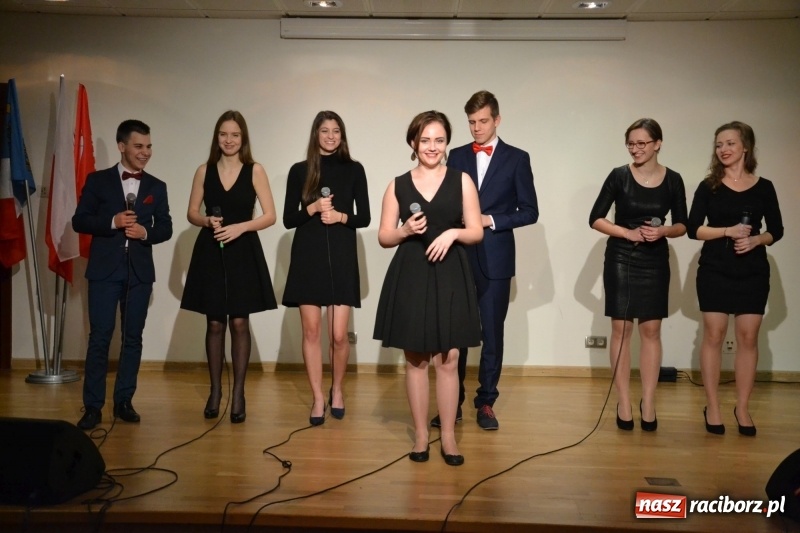 Zdjęcie w galerii na portalu naszraciborz.pl: 30-lecia Klubu Olimpijczyka Sokół. Uroczysta gala na Zamku Piastowskim  wiadomości z regionu