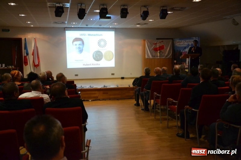 Zdjęcie w galerii na portalu naszraciborz.pl: 30-lecia Klubu Olimpijczyka Sokół. Uroczysta gala na Zamku Piastowskim  wiadomości z regionu