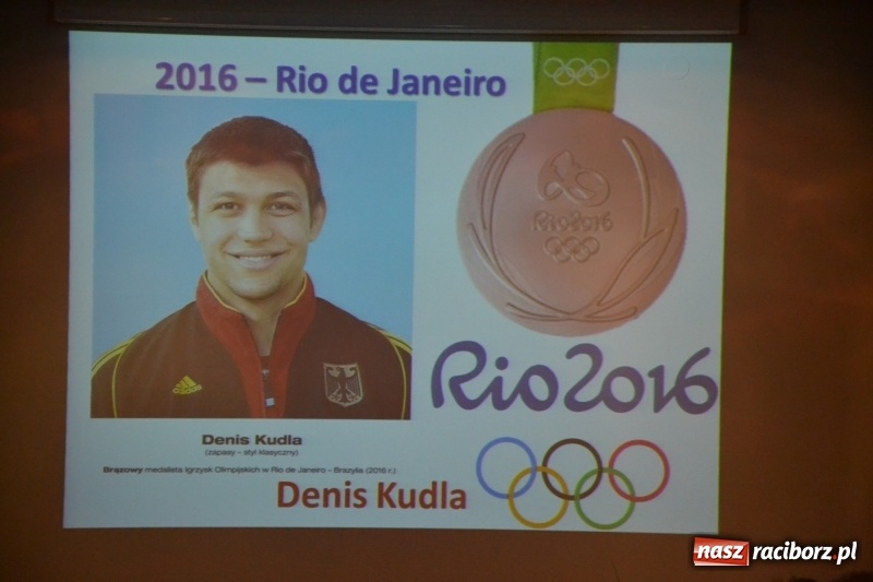 Zdjęcie w galerii na portalu naszraciborz.pl: 30-lecia Klubu Olimpijczyka Sokół. Uroczysta gala na Zamku Piastowskim  wiadomości z regionu