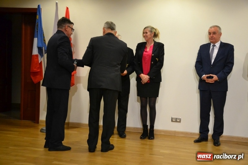 Zdjęcie w galerii na portalu naszraciborz.pl: 30-lecia Klubu Olimpijczyka Sokół. Uroczysta gala na Zamku Piastowskim  wiadomości z regionu