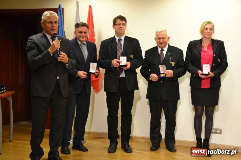 Zdjęcie w galerii na portalu naszraciborz.pl: 30-lecia Klubu Olimpijczyka Sokół. Uroczysta gala na Zamku Piastowskim  wiadomości z regionu