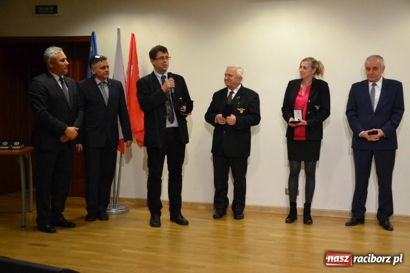 Zdjęcie w galerii na portalu naszraciborz.pl: 30-lecia Klubu Olimpijczyka Sokół. Uroczysta gala na Zamku Piastowskim  wiadomości z regionu