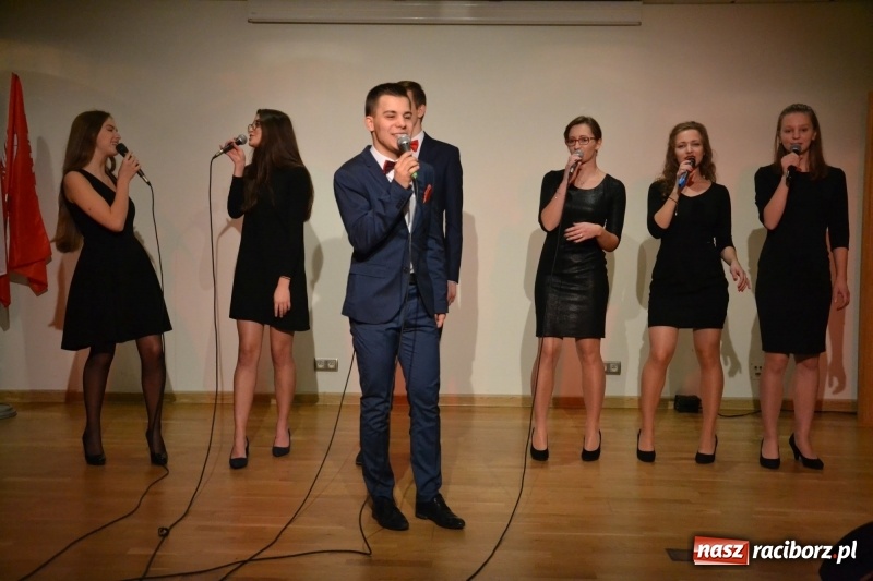 Zdjęcie w galerii na portalu naszraciborz.pl: 30-lecia Klubu Olimpijczyka Sokół. Uroczysta gala na Zamku Piastowskim  wiadomości z regionu