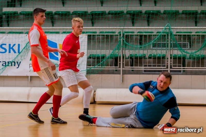 Zdjęcie w galerii na portalu naszraciborz.pl: HLPN: Young Boys wysoko pokonali HKS Błażejowice wiadomości z regionu