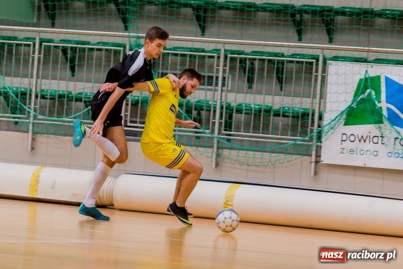 Zdjęcie w galerii na portalu naszraciborz.pl: HLPN: Young Boys wysoko pokonali HKS Błażejowice wiadomości z regionu