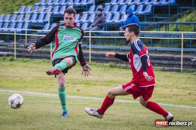 Zdjęcie w galerii na portalu naszraciborz.pl: Wygrana KS Rafako na zakończenie rundy jesiennej wiadomości z regionu