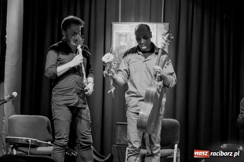 Zdjęcie w galerii na portalu naszraciborz.pl: Promocja Almanachu Prowincjonalnego połączona z PalmJazz Days Festival wiadomości z regionu