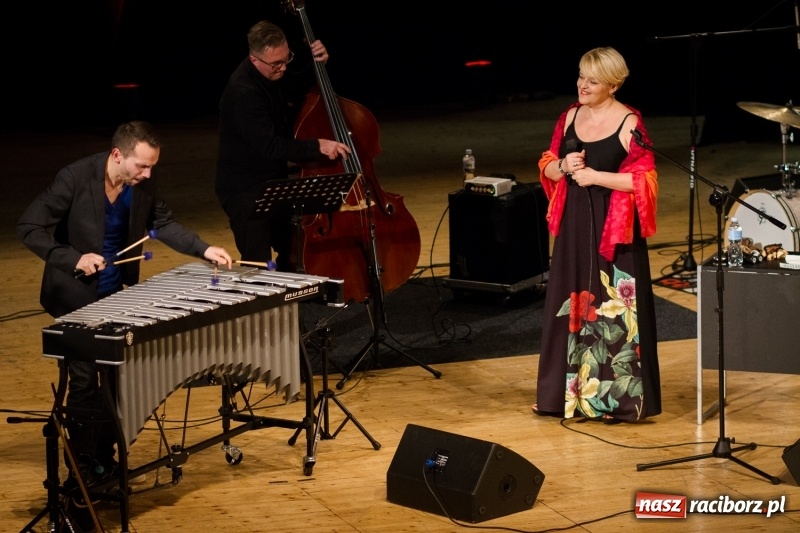 Zdjęcie w galerii na portalu naszraciborz.pl: Recital Krystyny Stańko w ramach festiwalu Palm Jazz Days  wiadomości z regionu