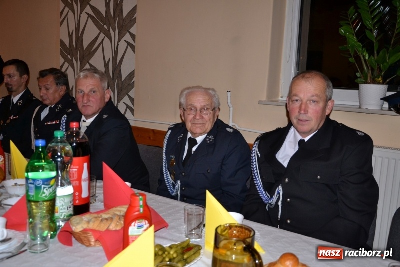Zdjęcie w galerii na portalu naszraciborz.pl: Spotkanie strażaków weteranów gminy Krzyżanowice wiadomości z regionu