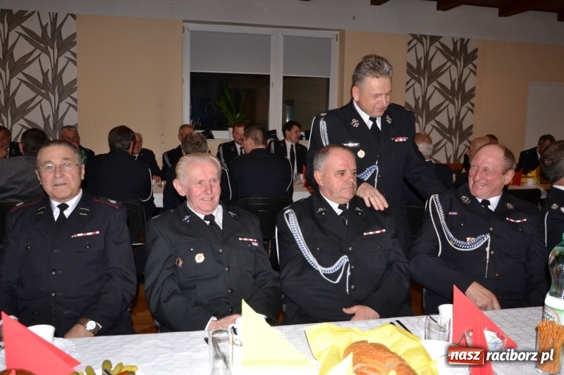 Zdjęcie w galerii na portalu naszraciborz.pl: Spotkanie strażaków weteranów gminy Krzyżanowice wiadomości z regionu
