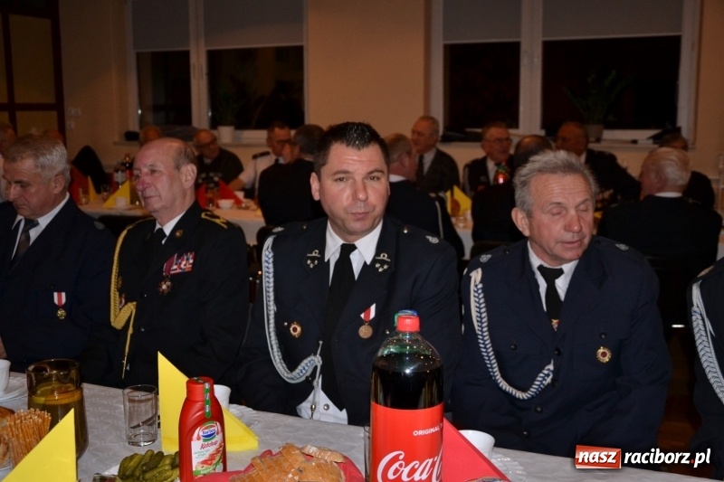 Zdjęcie w galerii na portalu naszraciborz.pl: Spotkanie strażaków weteranów gminy Krzyżanowice wiadomości z regionu