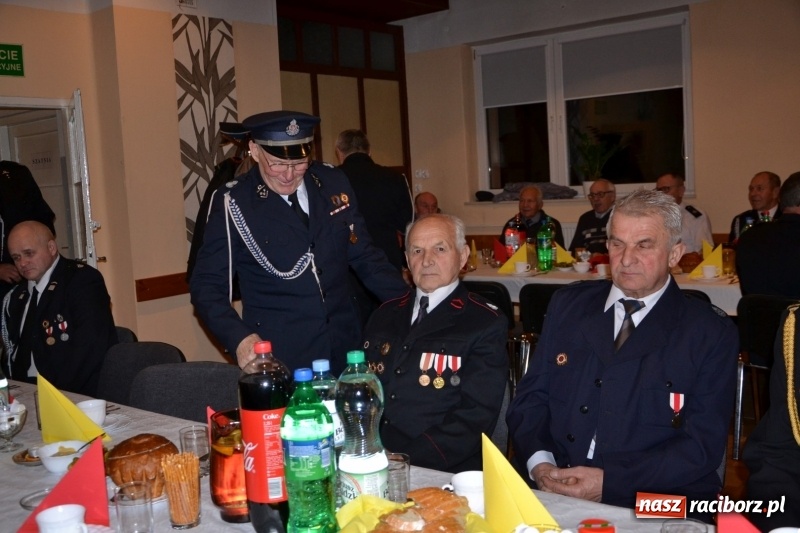Zdjęcie w galerii na portalu naszraciborz.pl: Spotkanie strażaków weteranów gminy Krzyżanowice wiadomości z regionu
