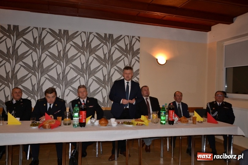 Zdjęcie w galerii na portalu naszraciborz.pl: Spotkanie strażaków weteranów gminy Krzyżanowice wiadomości z regionu