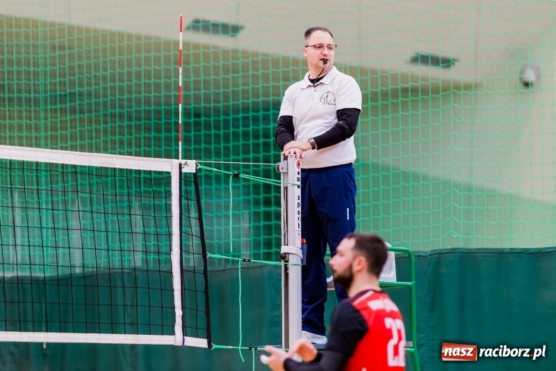 Zdjęcie w galerii na portalu naszraciborz.pl: JP Telebim RLPS: Enter El-Bis bez szans z Leśną Perłą wiadomości z regionu