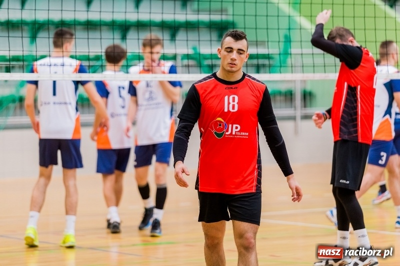 Zdjęcie w galerii na portalu naszraciborz.pl: JP Telebim RLPS: Enter El-Bis bez szans z Leśną Perłą wiadomości z regionu