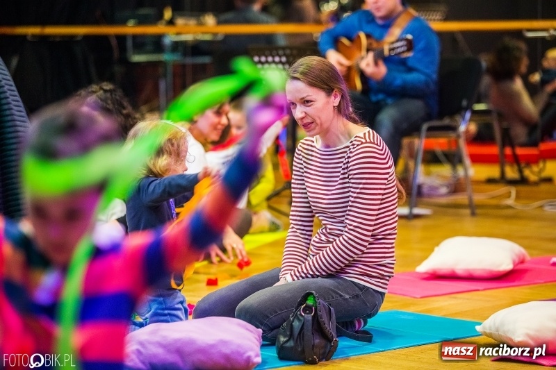 Zdjęcie w galerii na portalu naszraciborz.pl: Maluchy w krainie dźwięku w RCK wiadomości z regionu