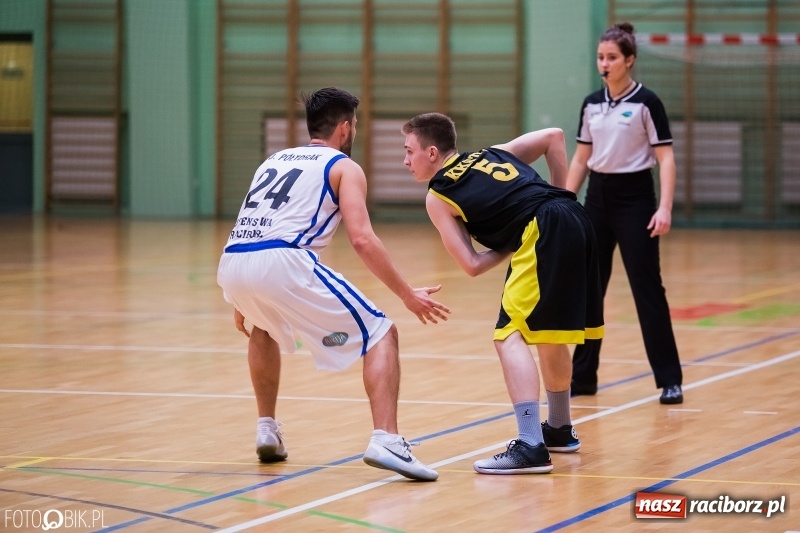 Zdjęcie w galerii na portalu naszraciborz.pl: Zwycięstwo Ofensywy Racibórz po dogrywce wiadomości z regionu