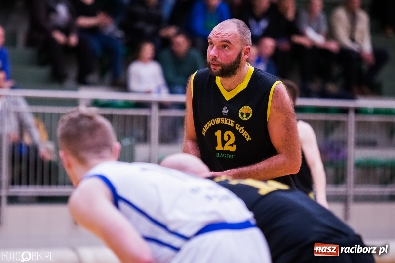 Zdjęcie w galerii na portalu naszraciborz.pl: Zwycięstwo Ofensywy Racibórz po dogrywce wiadomości z regionu